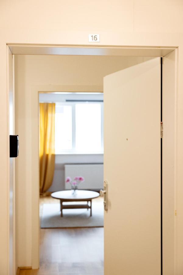 Premium 80 M2 Rooftop Apartment - 5 Min To Center Wina Bagian luar foto